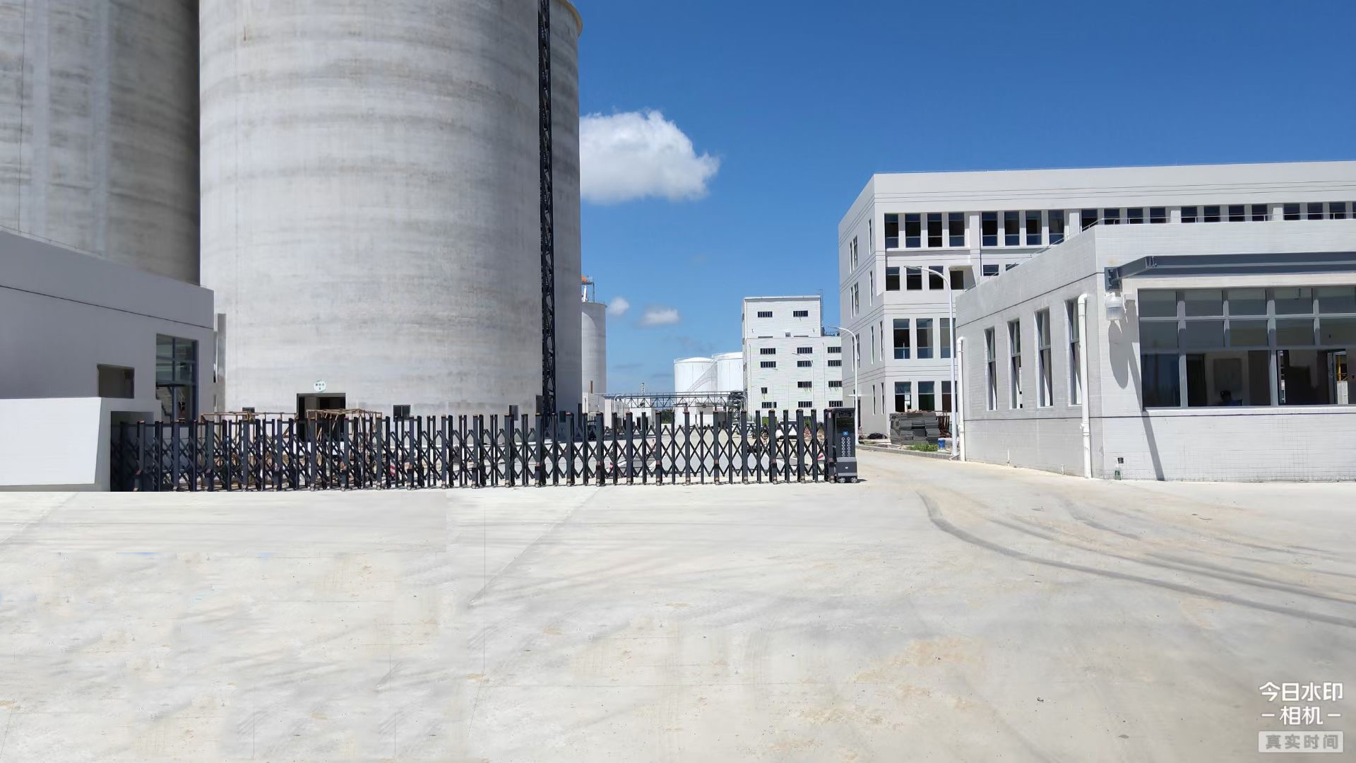 電動(dòng)門 伸縮門 英龍智能 電動(dòng)門 伸縮門 英龍智能